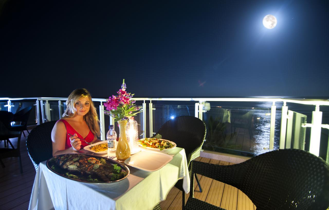 Fern Boquete Inn Hulhumale Ngoại thất bức ảnh