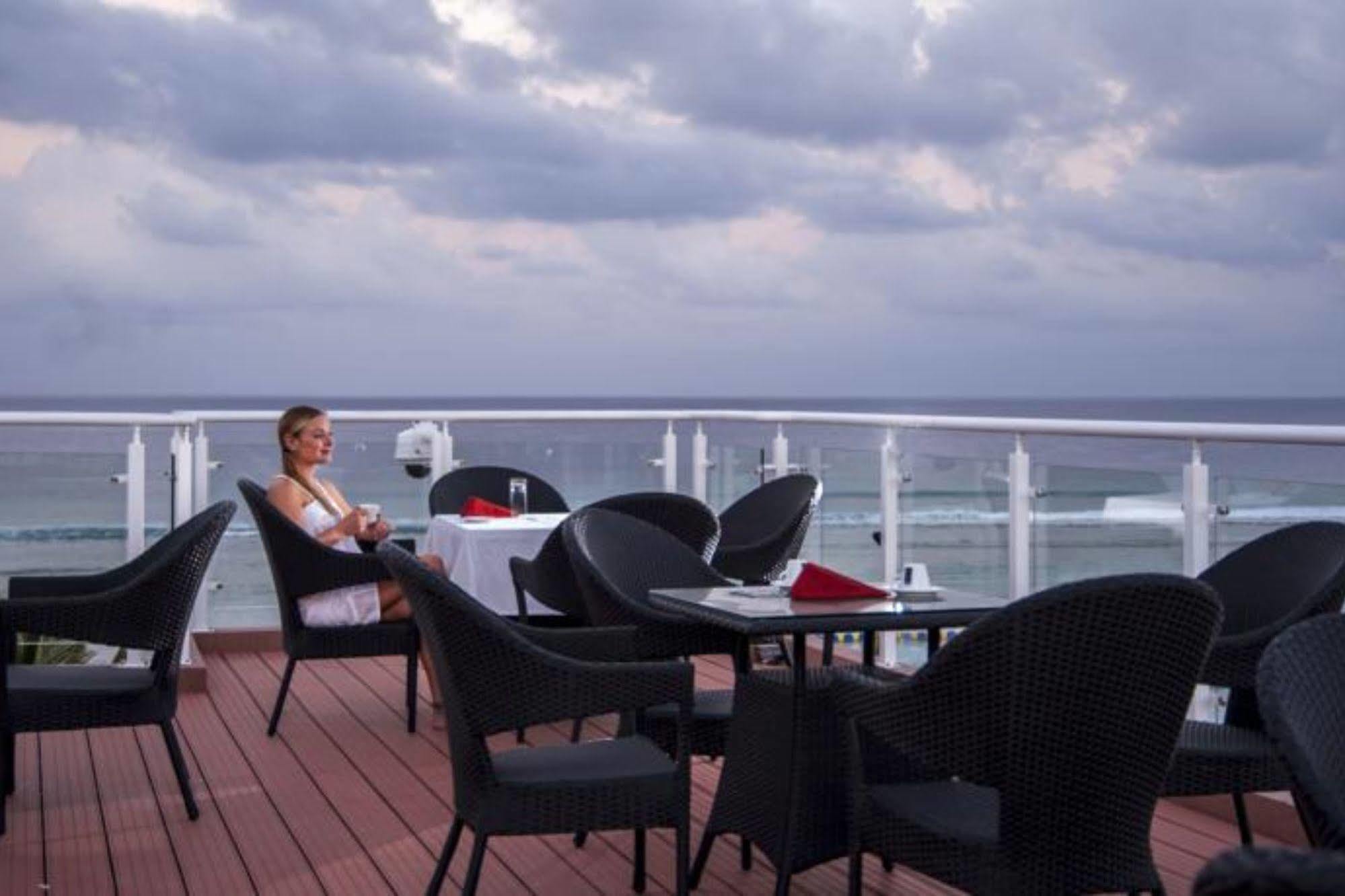 Fern Boquete Inn Hulhumale Ngoại thất bức ảnh